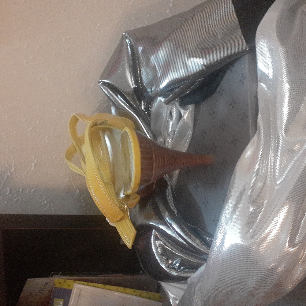 AUDREY BROOKE (yellow) size 10 sandal - Picture 3 of 4